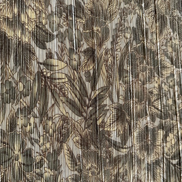 Lovely pleated H&M dress - Picture 6 of 6